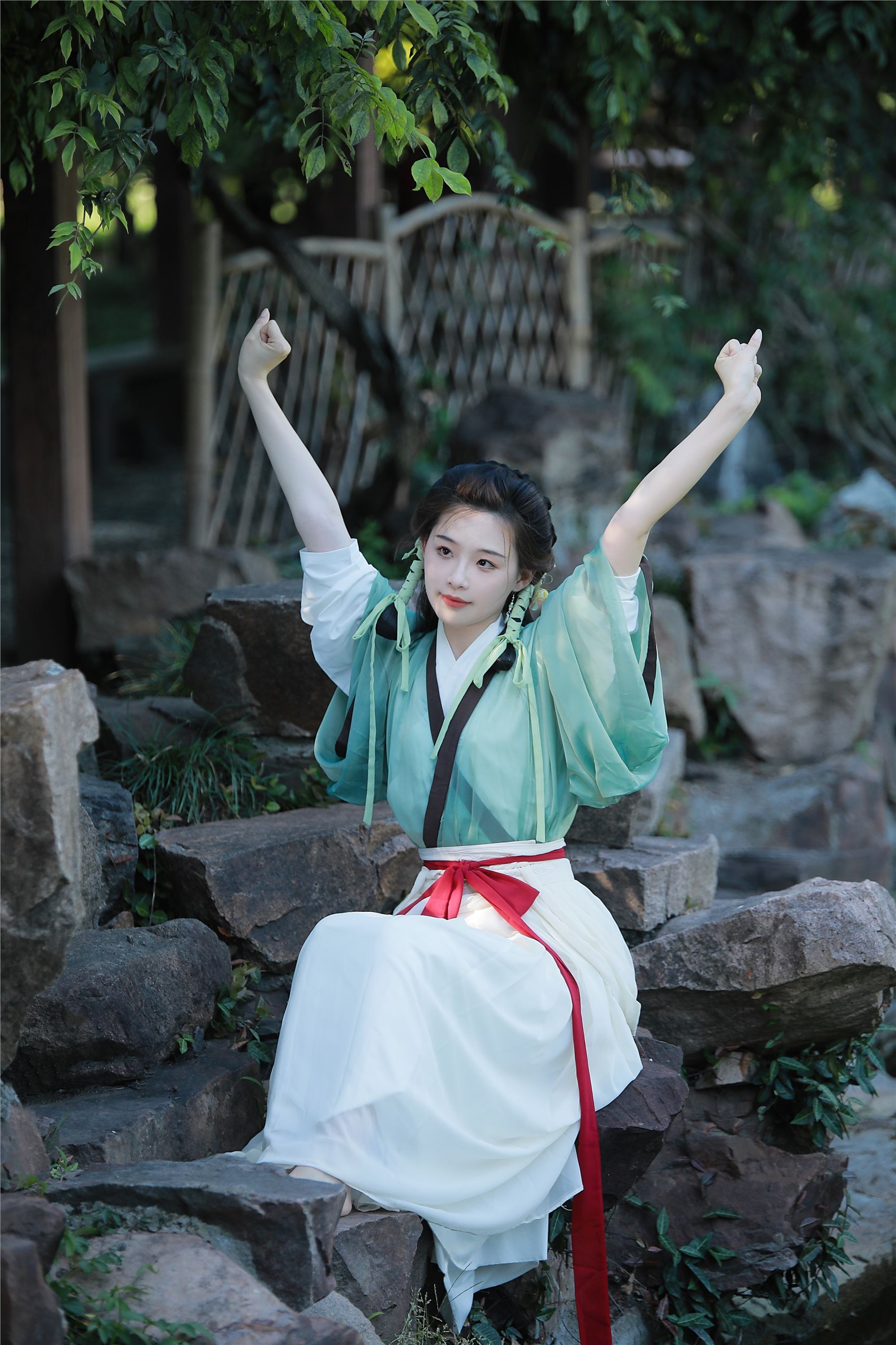 YITUYU艺图语 2025.01.05 小荷 _喵喵家的小鱼干_